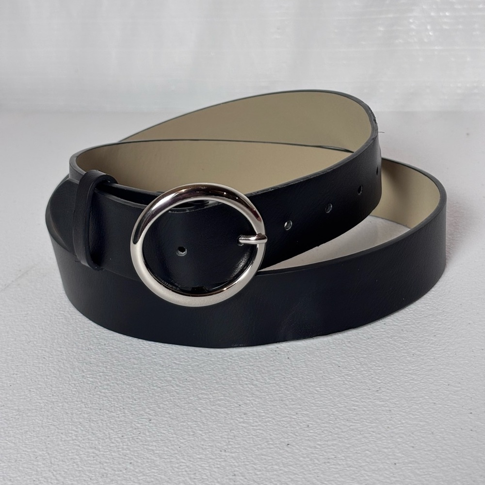 Steve Madden Black Faux Leather Thin Belt | Silver Round Buckle | 50”